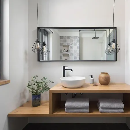 Manana * Gornji Zemunik